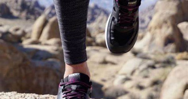 Topo athletic st2 store