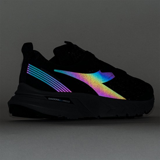 Diadora Mythos Blushield Volo Men's Hip Black/Steel Gray Diadora Mythos Blushield Volo Mens Hip Black/Steel Gray