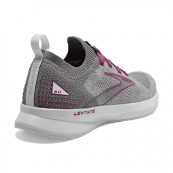 Women's Brooks Levitate Stealthfit 5 White/Baton Rouge